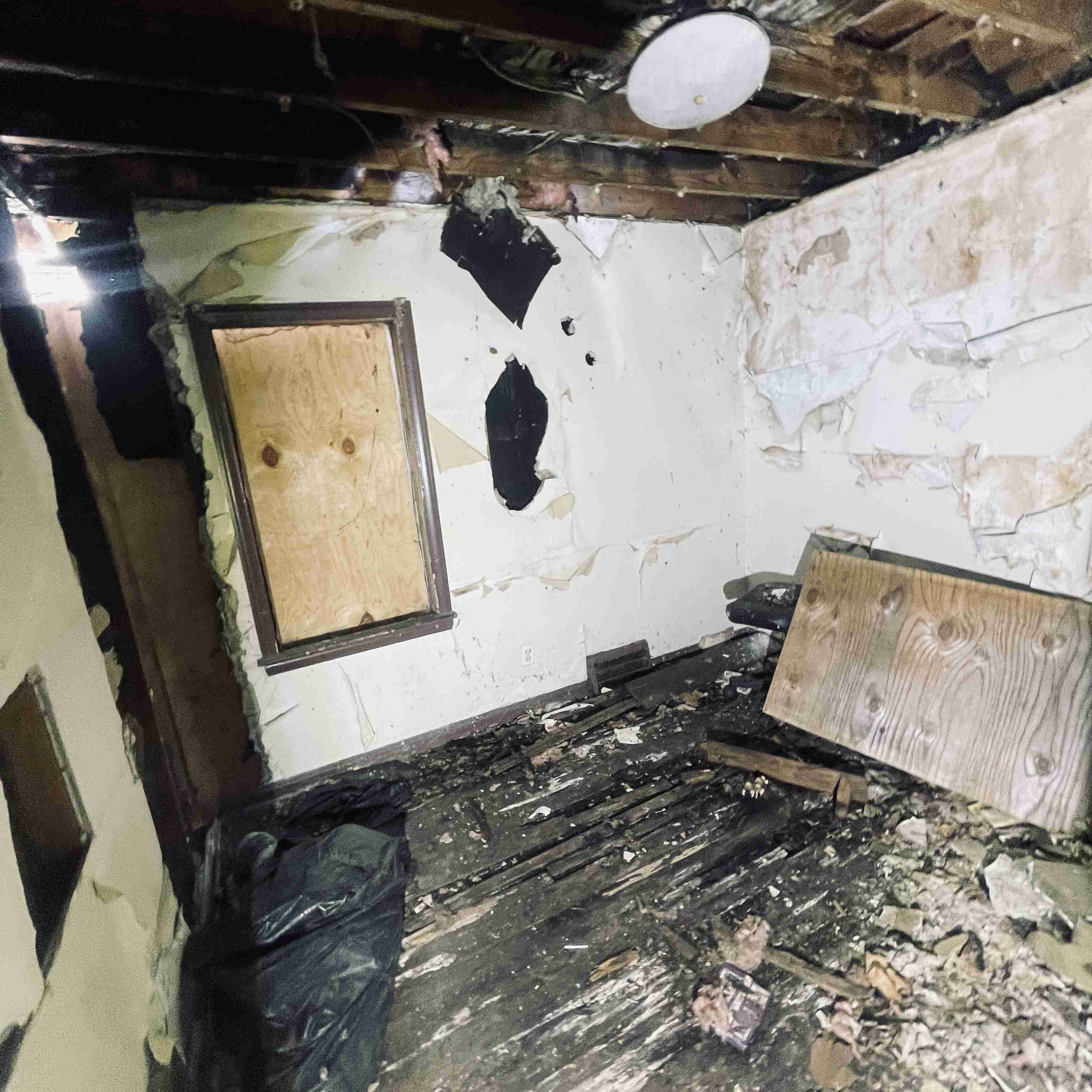 11706 Auburn (31).jpg